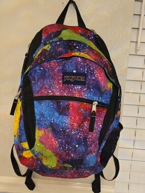 city scout flourescent red jansport backpack JanSport® Cross Town Color contrast bottom group: NIKEBACKPACKUNISEX Color:Pastel Lavender-Cool White 10 Safety Tips for